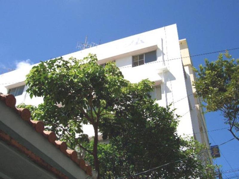 Ostello Okinawa Sora House Naha Esterno foto