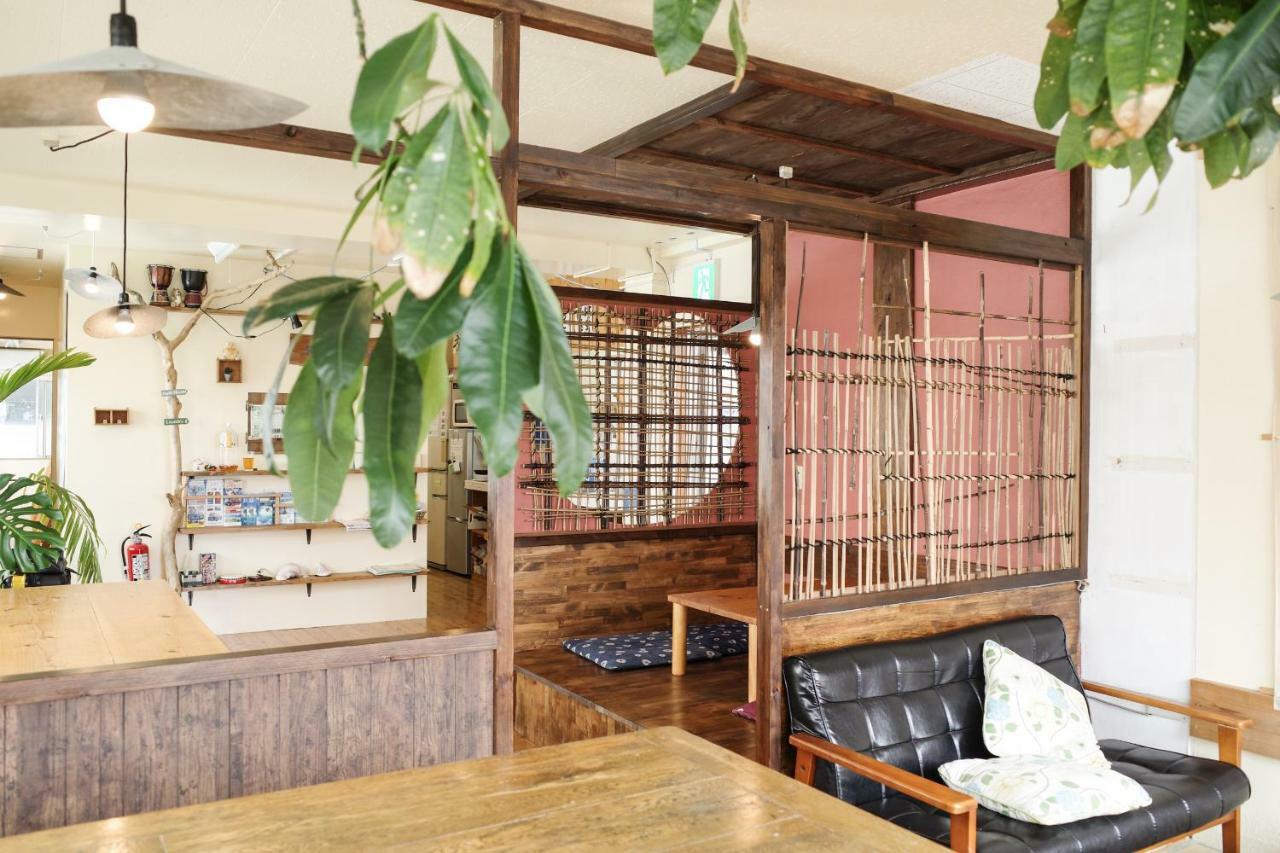 Ostello Okinawa Sora House Naha Esterno foto